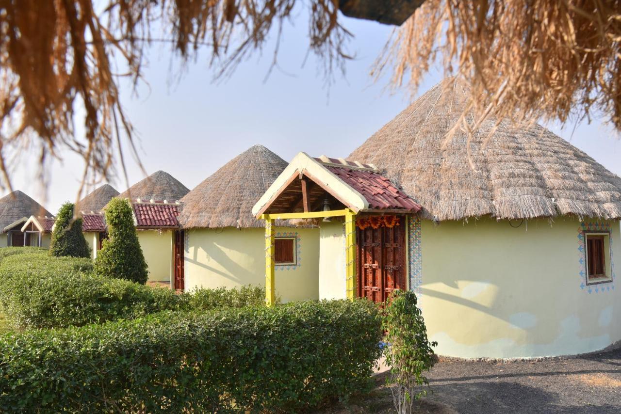 Rann Village Resort Bherandiāla Eksteriør bilde